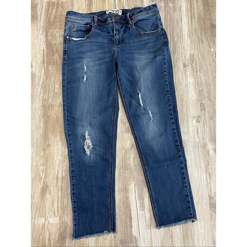 Monkey Ride Jeans Mid Rise Ankle Crop Raw Hem Distressed Women’s Junior’s Sz 7